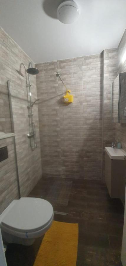 Viv Apartments 210 Floreşti 外观 照片