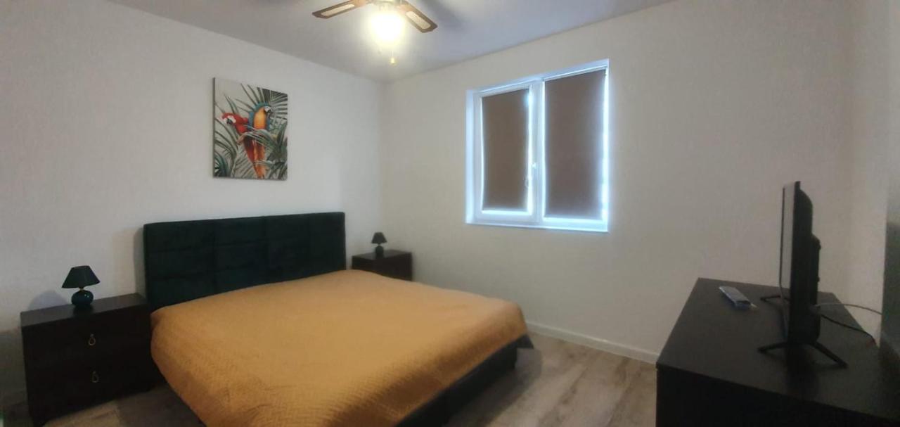 Viv Apartments 210 Floreşti 外观 照片