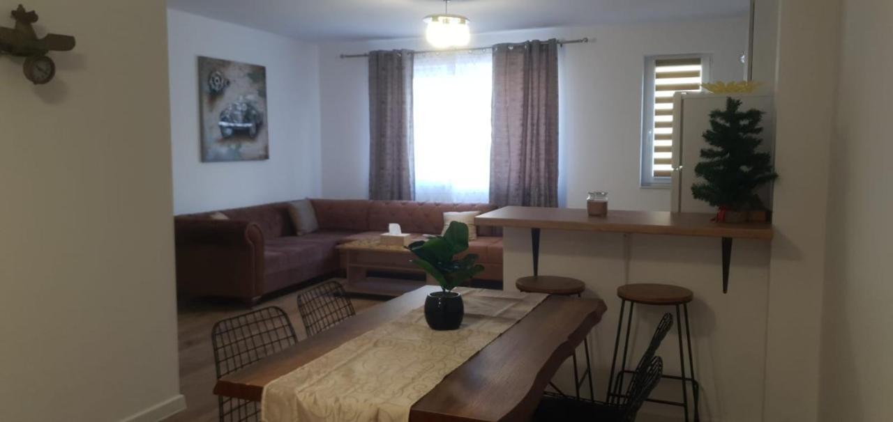Viv Apartments 210 Floreşti 外观 照片